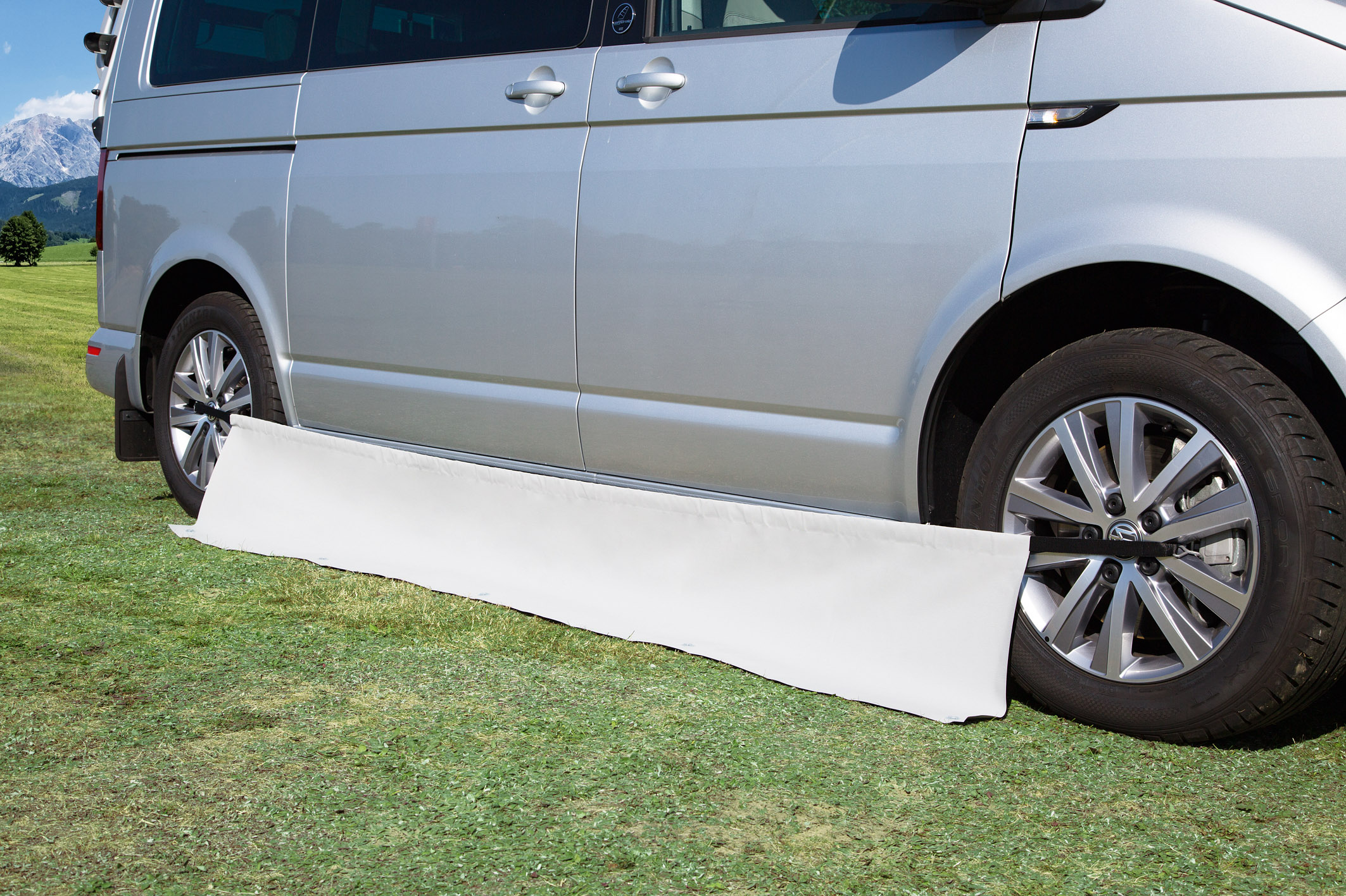 dwt wind screen camping bus