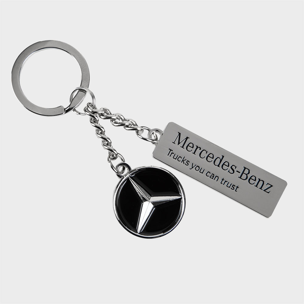 Mercedes-Benz Trucks - Schlüsselanhänger mit Wortmarke