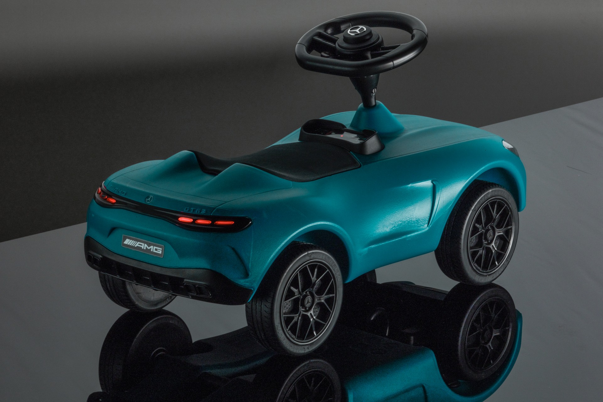 Trotinette pour enfants Mercedes-AMG Bobby-AMG GT, bleu hyper