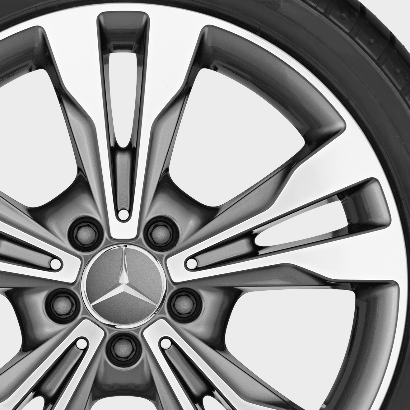 Mercedes-Benz Winterkomplettrad, 5-Doppelspeichen-Rad, Tremolit-metallic Glanzgedreht