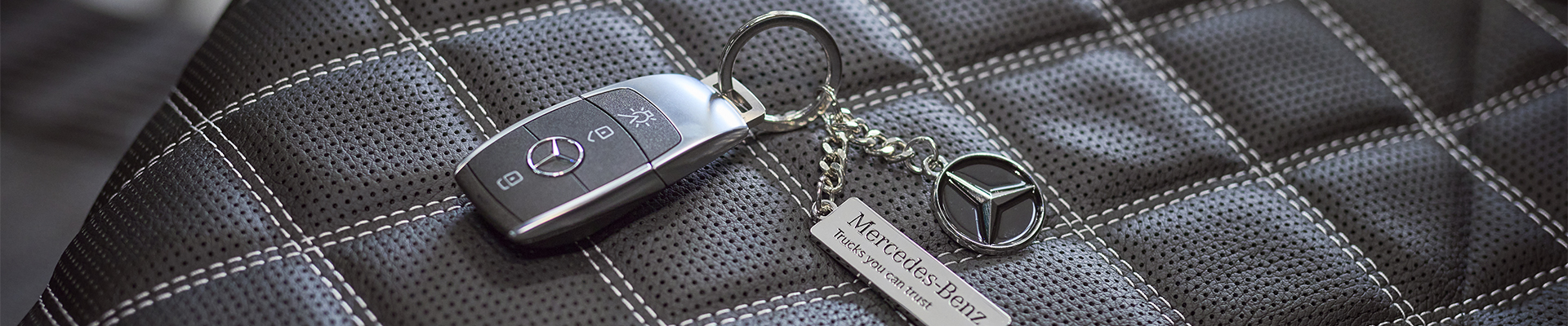 Accessories_-_CAT_Header Accessories_-_CAT_Header