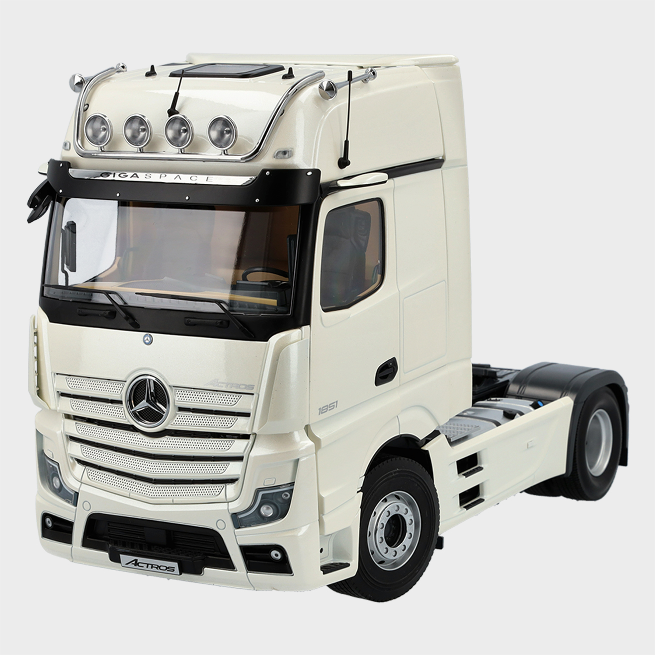 Actros 1:18 FH25 Gigaspace