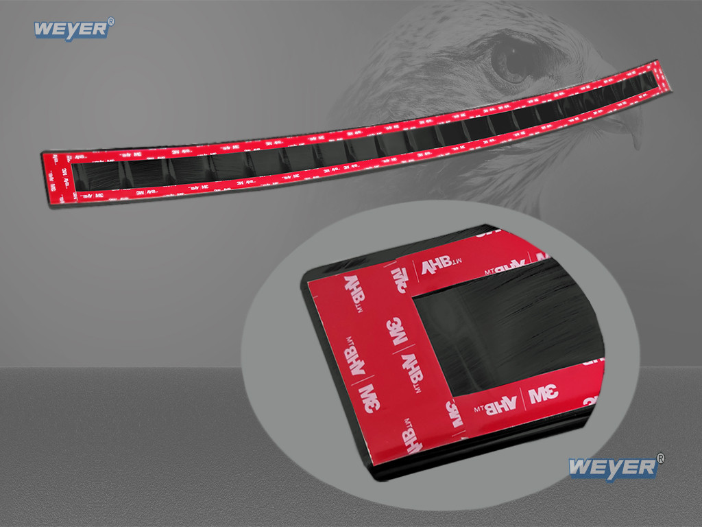 Close-up of Weyer stainless steel tailgate protector with 3M adhesive tape for Mercedes-Benz GLC X254 from 2022