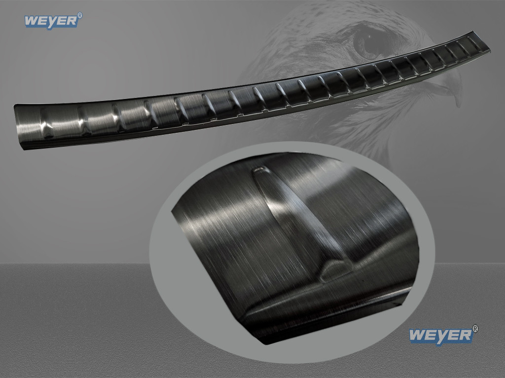 Close-up of Weyer stainless steel tailgate protector structure graphite/black for Mercedes-Benz GLC X254