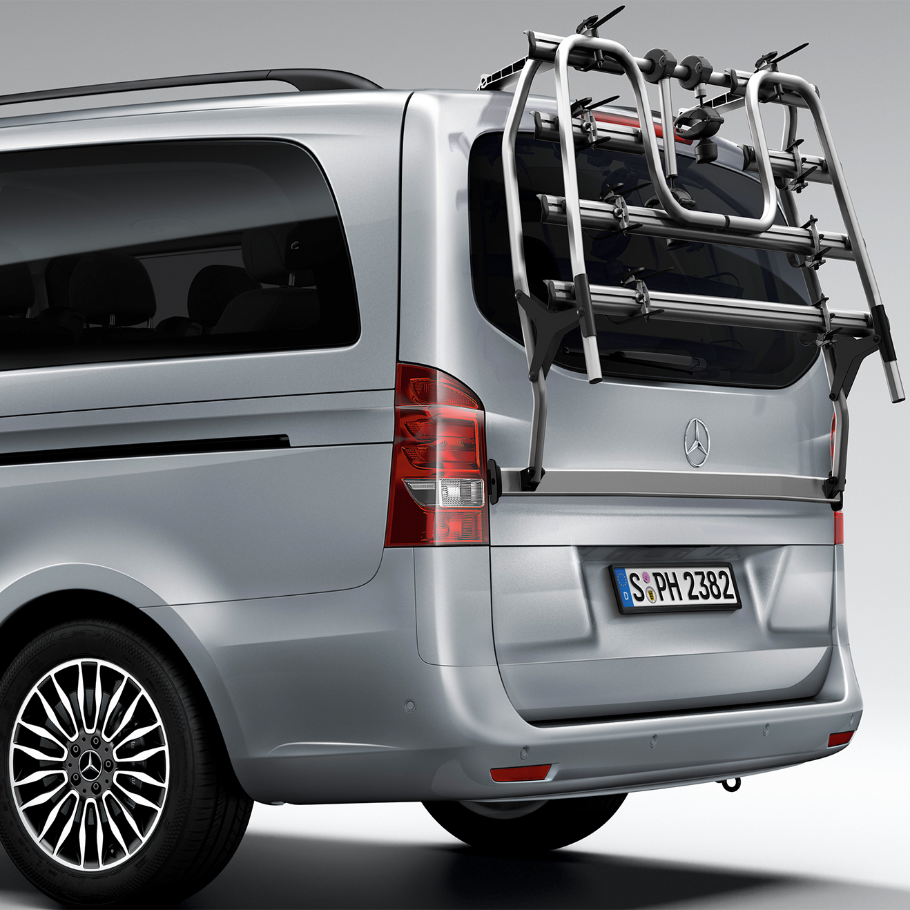 Mercedes-Benz Fahrradträger, V-Klasse & Marco-Polo Heckklappe, silber Mercedes-Benz Fahrradträger, V-Klasse & Marco-Polo Heckklappe, silber
