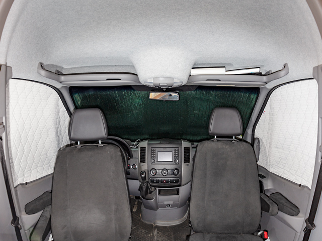 Brandrup ISOLITE® Inside pour Mercedes-Benz Sprinter, fenêtre de la cabine de conduite, en 3 parties (base du miroir en forme de goutte)