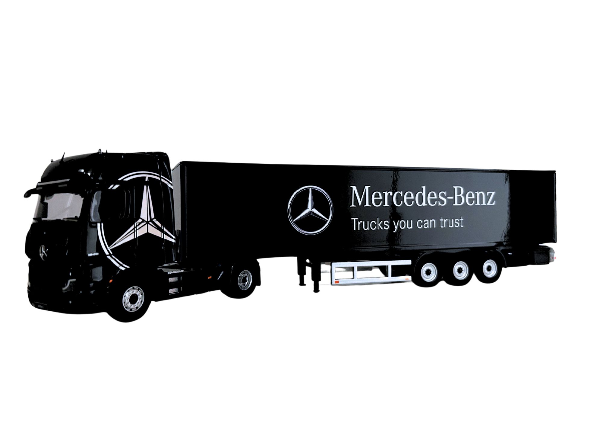 Sonderedition Actros 5 mit Auflieger