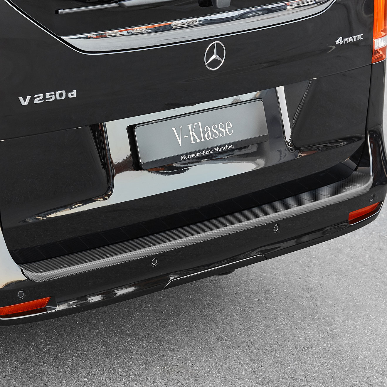 Bumper protection, carbon design, Mercedes-Benz V-Class