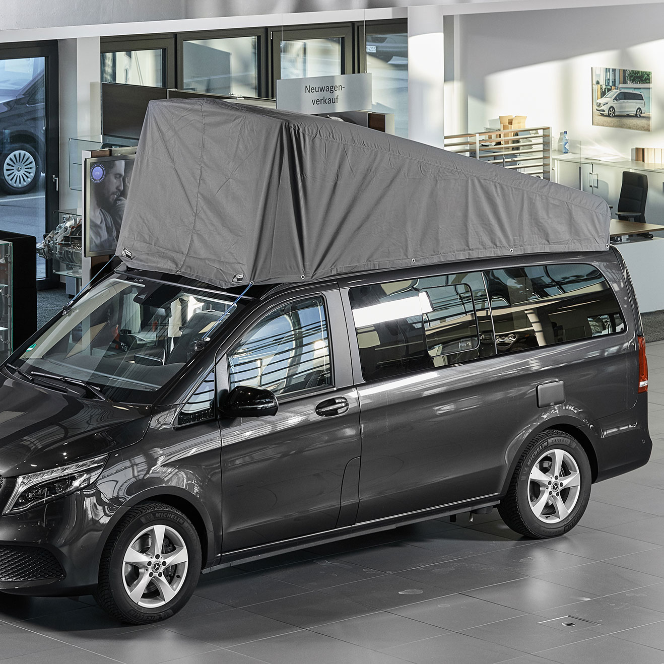 Mercedes-Benz Marco-Polo, Cap pop-up roof, anthracite