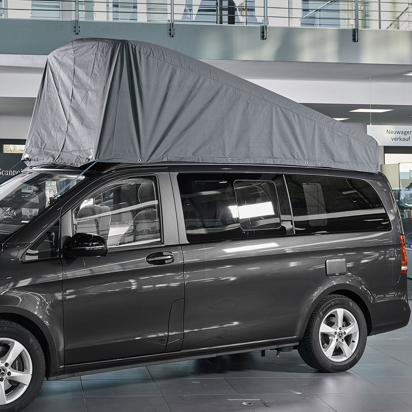 Mercedes-Benz Marco-Polo, Cap pop-up roof, anthracite